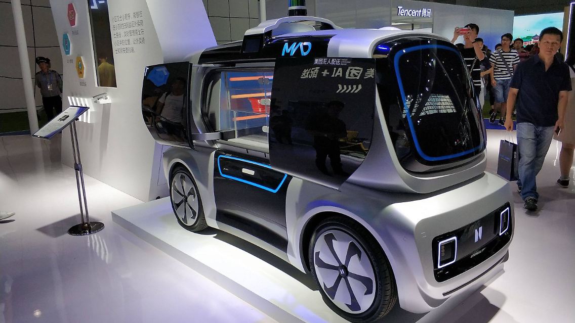Von Essen bis Fahrdienst - diese Studie zeigt ein autonomes Fahrzeug von Meituan-Dianping.
