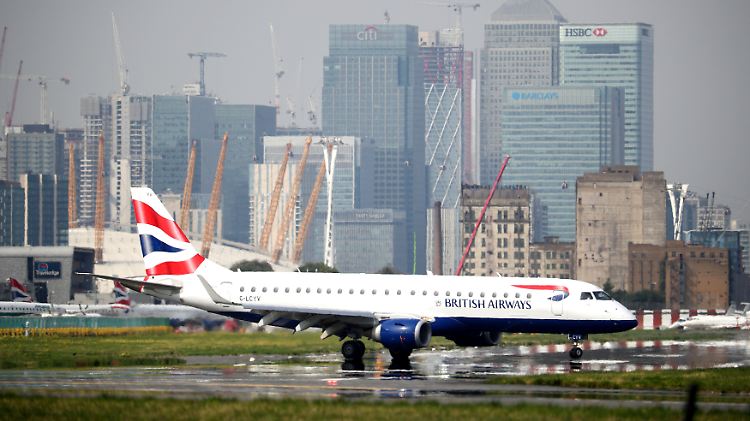 British Airways hat seinen Sitz in London Heathrow und gehört zu den größten Fluggesellschaften der Welt.