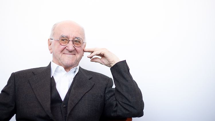Im Interview spricht der 84-Jährige offen über das Alter und den Tod. 