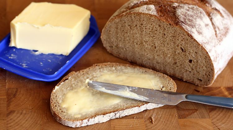 Klimaeffekte im Lebensmittelmarkt: Der Sommer 2018 treibt den Preis für Butter nach oben. 