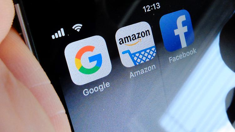 "Wir ruinieren unseren Mittelstand": Die Digitalsteuer zielt auf die Gewinne der Online-Riesen wie Apple, Amazon oder Google.