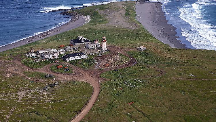 Internationale Abkommen regeln die Zugehörigkeit der Kurilen-Inseln - doch weder Japan noch Russland erkennen die unterschiedlichen Verträge an.