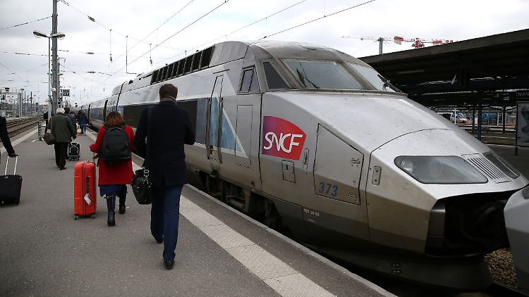 In Frankreich will der staatliche Bahnbetreiber SNCF ab 2023 autonome Züge auf die Gleise bringen.