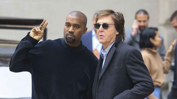 Der gemeinsam produzierte Song "FourFiveSeconds" wurde zu McCartneys erfolgreichster Single seit mehr als 30 Jahren.