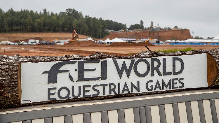 Einen Tag vor Beginn der Weltmeisterschaften in acht Pferdesport-Disziplinen glich das Wettkampf-Gelände in Tryon noch einer Baustelle