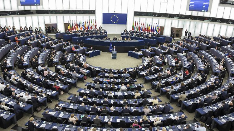 Um den Weg für ein Freihandelsabkommen zu ebnen, will die EU-Kommission jedoch zunächst die wirtschaftliche Entwicklung in Afrika stärker unterstützen.
