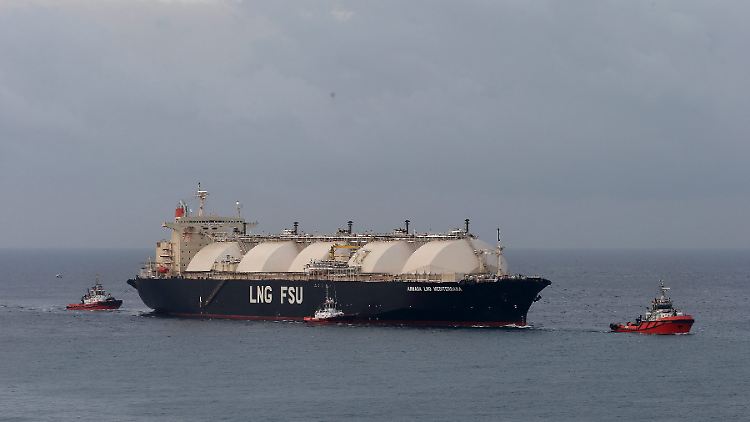 Mit Tankern wird das Flüssiggas von den USA nach Europa transportiert.
