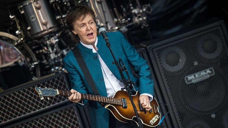 Paul McCartney war schon mit den Beatles ein Chart-Stürmer. Jetzt ist dem Briten erneut ein großer Coup geglückt.
