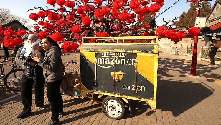 Aufgrund der niedrigen Gehälter soll die Versuchung, Bestechungsgelder anzunehmen, für Amazon-Mitarbeiter in China besonders groß sein.