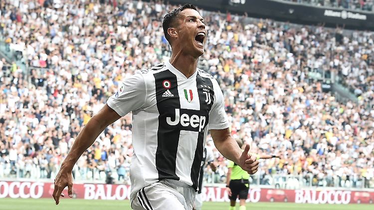 Jetzt ist er mit seinen ersten Toren endgültig in der italienischen Liga angekommen: Cristiano Ronaldo.