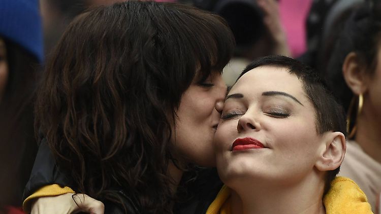Ihre Freundschaft und ihr gemeinsamer Kampf sind vorbei: Asia Argento (l.) und Rose McGowan im März 2018.