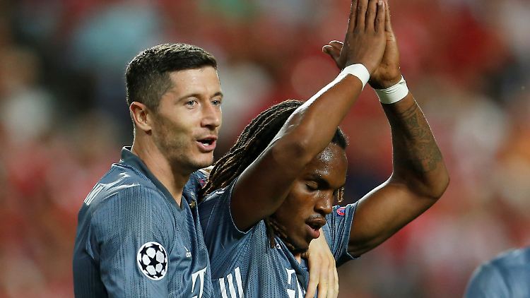Zum ersten Mal in dieser Saison steht Sanches in der Bayern-Startelf - und trifft.