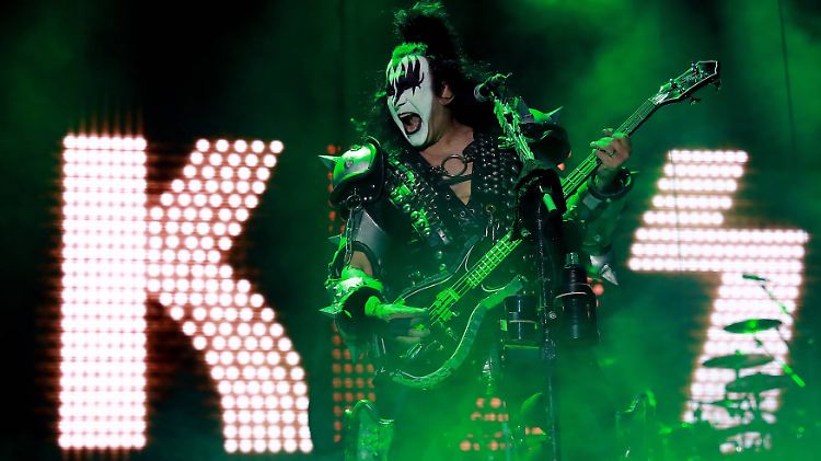 Noch ein letztes Mal will er mit seiner Band richtig Gas geben: Kiss-Bassist Gene Simmons.