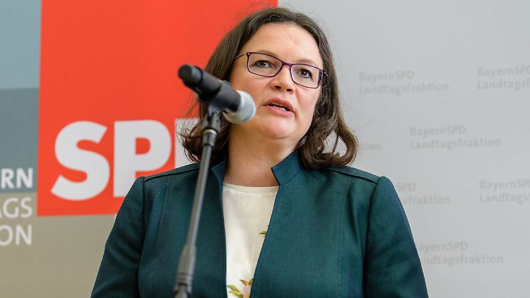 Die SPD-Vorsitzende Andrea Nahles muss sich wegen der Causa Maaßen viel innerparteiliche Kritik gefallen lassen.