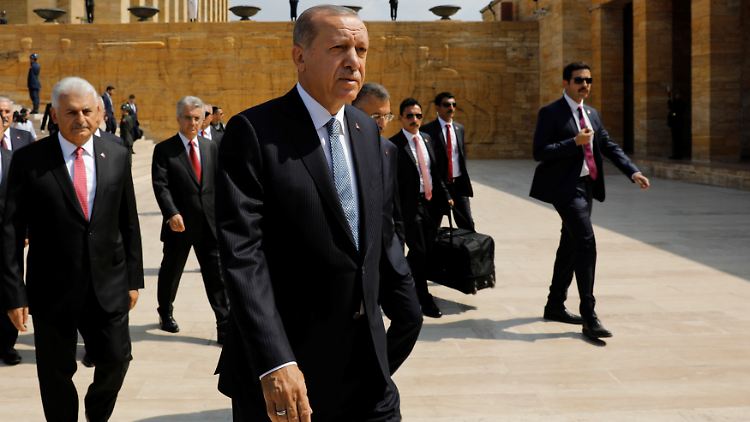 Ein Österreicher und Kritiker von Recep Tayyip Erdogan ist in Ankara verhaftet worden.