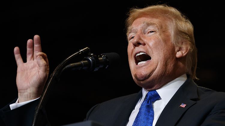 Donald Trump beklagt politische Propaganda aus dem Silicon Valley. Bei Google hat man offenbar darüber nachgedacht.