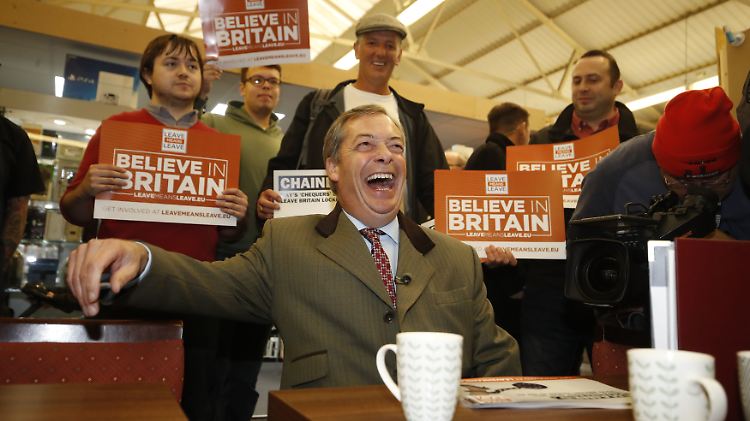 "Austreten heißt Austreten": Brexit-Befürworter Nigel Farage wirbt für einen EU-Austritt Großbritanniens ohne Rücksicht auf Verluste.