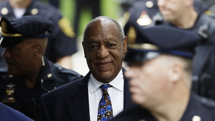 Cosby war im April wegen schwerer sexueller Nötigung in drei Fällen schuldig gesprochen worden.