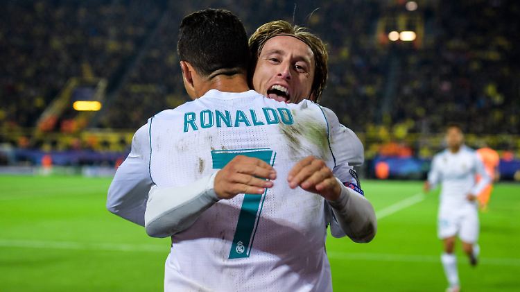 Bis zur vergangenen Saison jubelten sie noch gemeinsam für Real Madrid: Luka Modric und der Mann mit der Nummer 7.