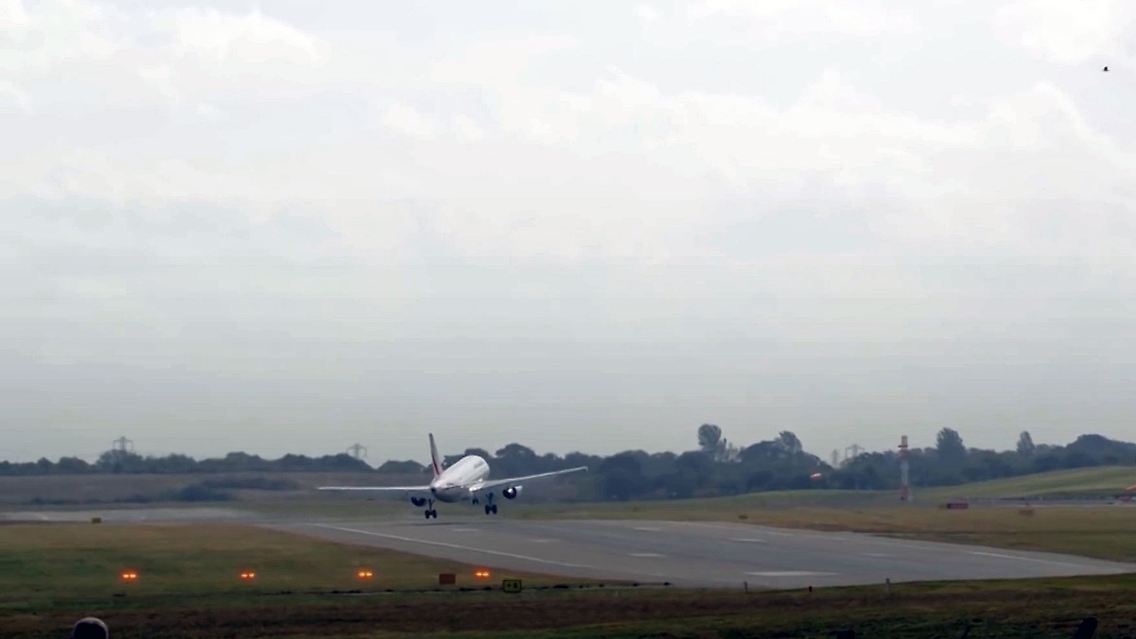 FlugzeugBirmingham.jpg