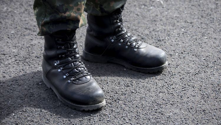 Die Staatsanwaltschaft ermittelt gegen einen Soldaten, der sexuell übergriff war.