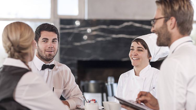 Viele potenzielle neue Partner: In der Gastronomie ist das Scheidungsrisiko höher als in anderen Bereichen.