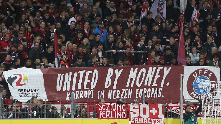 Klare Ansage im Freiburger Schwarzwaldstadion.