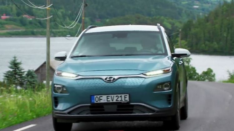 Hyundai Kona Electric.JPG