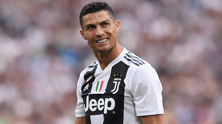 Cristiano Ronaldo bestreitet, die Frau im Jahr 2009 vergewaltigt zu haben.