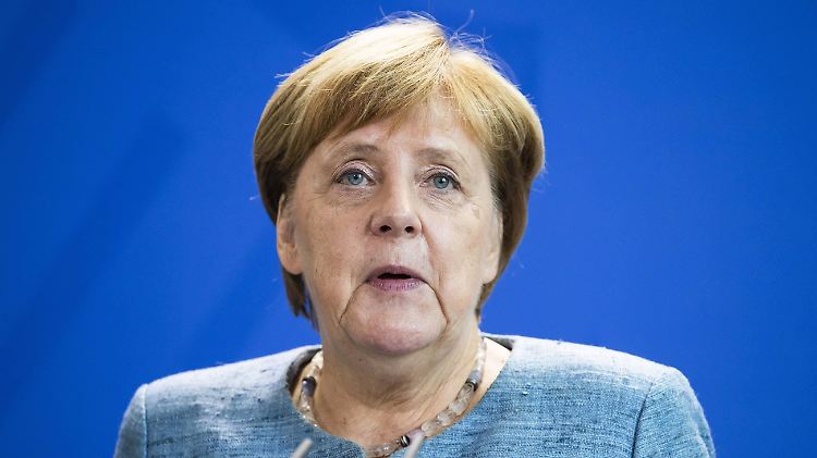 Bis Ende des Monats sollen Millionen Diesel-Besitzer Klarheit haben. Kanzlerin Merkel hat bis dahin eine Lösung versprochen.