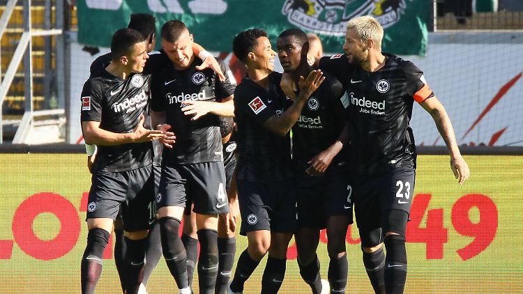 Geht doch: Die Eintracht gewinnt zum zweiten Mal in dieser Saison.