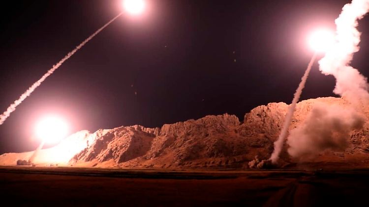 Vergeltung für den Anschlag von Ahwas: Der Iran demonstriert mit dem Raketenangriff in Syrien militärische Stärke.