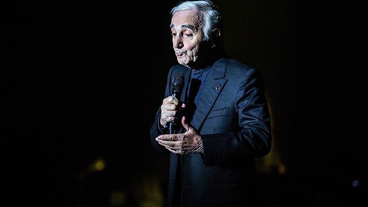 Charles Aznavour wurde 94 Jahre alt.