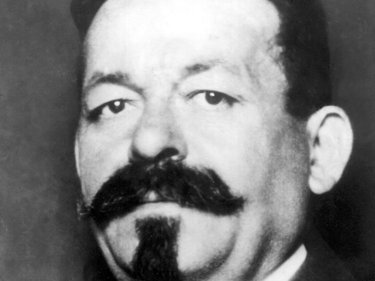 SPD-Chef, Reichskanzler und ab 1919 erster Reichspräsident: Friedrich Ebert.