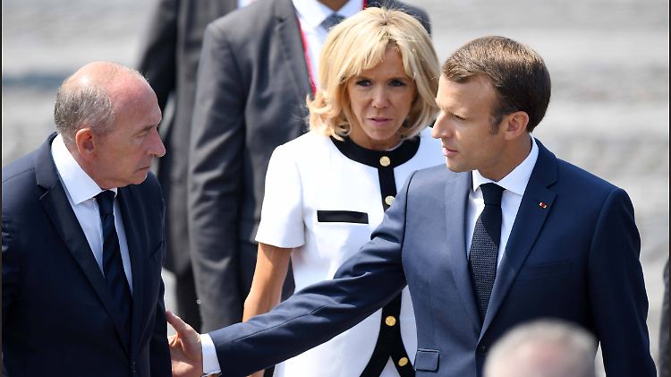 Gerard Collomb (l.) und Emmanuel Macron.