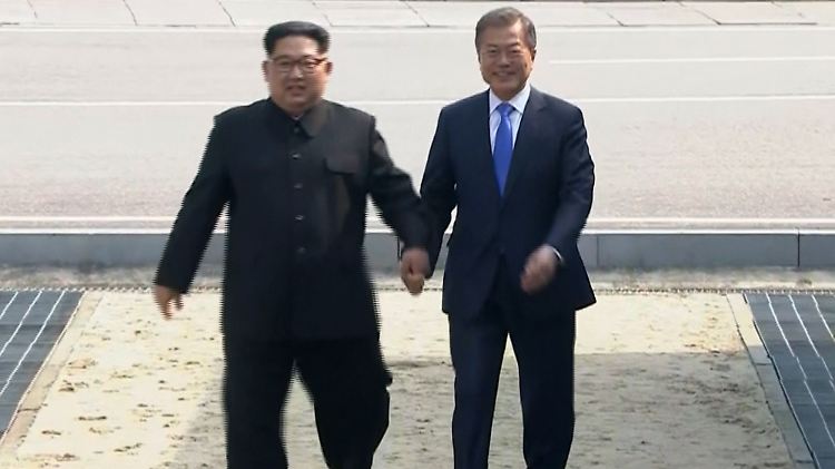 "Ein Preis für Korea mag verlockend sein, doch auch verfrüht", sagt der Direktor des Stockholmer Friedensforschungsinstituts Sipri, Dan Smith.