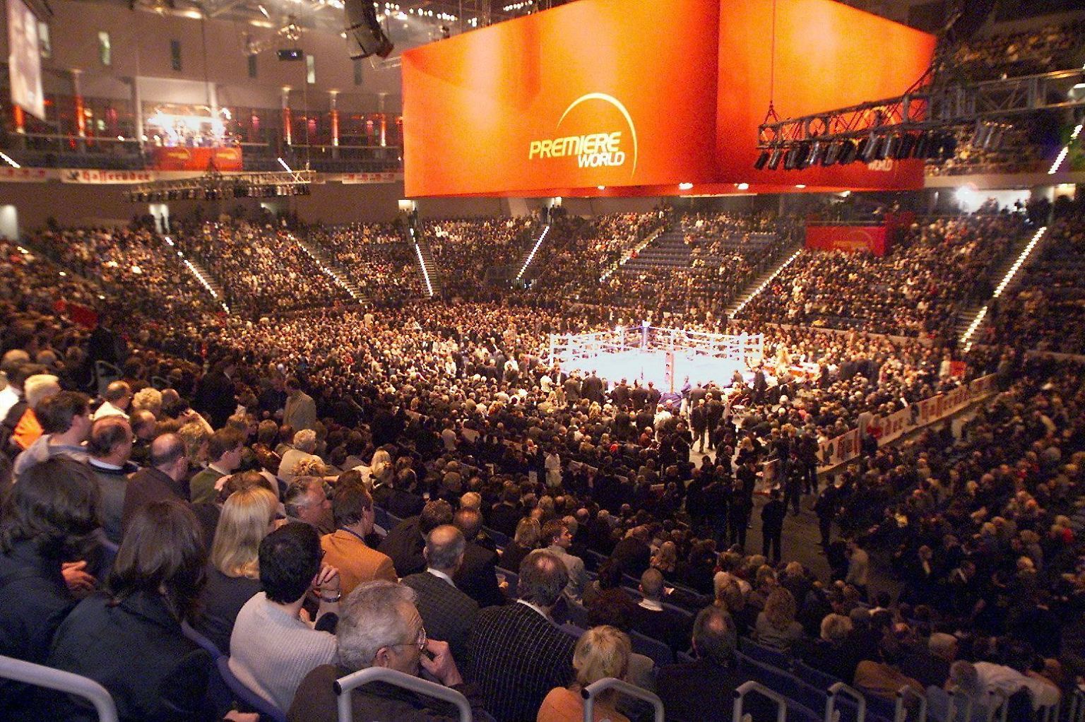 In den 1990er-Jahren war er einer der besten Profiboxer Deuitschlands. Box-Promoter Wilfried Sauerland sah in ihm gar ein größeres Talent als Henry Maske - doch für viele war ...