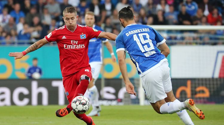 Lewis Hotlby schoss gegen Darmstadt ein Tor.