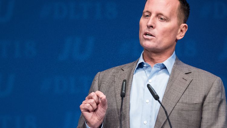 Grenell wiederholt in Kiel Forderungen Trumps, verbindet dies jedoch mit einem klaren Bekenntnis zur deutsch-amerikanischen Freundschaft. 