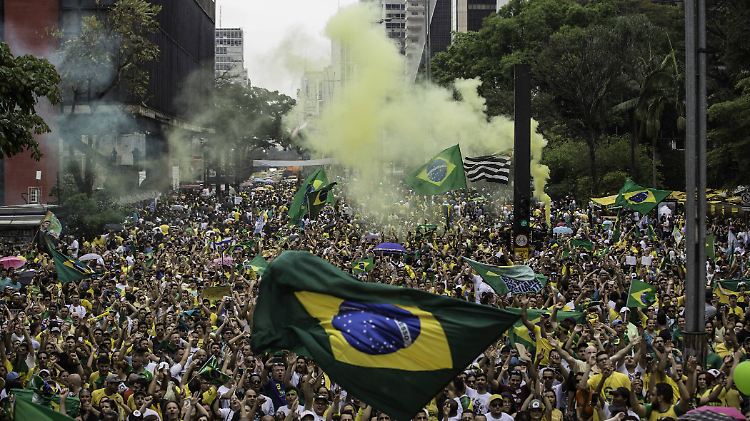 Nicht nur Gegner Jair Bolsonaros, auch seine Unterstützer, wie hier in Sao Paulo, gingen am 29. September auf die Straße.