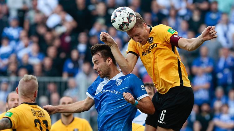 Umkämpftes Spiel in Magdeburg - Dresden liegt schon mit 2:0 vorn und kassiert noch den Ausgleich.