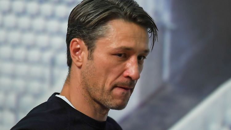 "Die Niederlage tut weh - aber sie ist real" - Keine Phantomschmerzen bei Trainer Kovac.