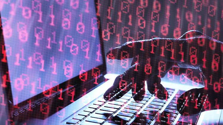 Der russische Militärgeheimdienst soll für mehrere Hackerangriffe verantwortlich sein. Der Kreml dementiert.