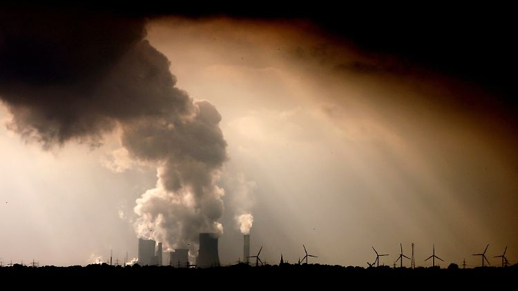 Braunkohle ist laut Klimaforscher Schellnhuber der emissionsintensivste Brennstoff. Er fordert daher einen raschen Ausstieg.