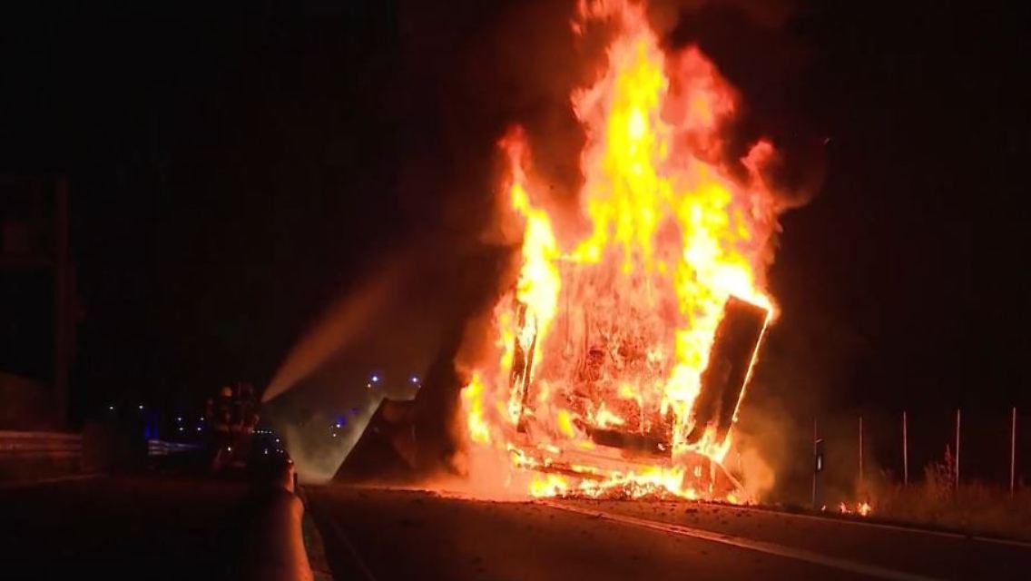 brand lkw.JPG