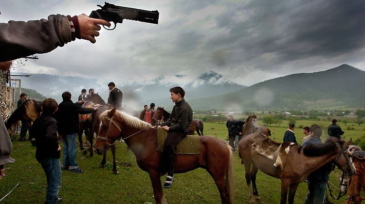 Daro Sulakauri fotografierte auch tschetschenische Flüchtlinge im Pankisi-Tal.