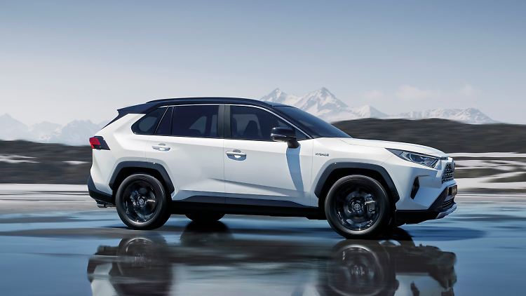 2019 startet die fünfte Generation des Toyota RAV4 mit verschärfter Optik auch in Deutschland.