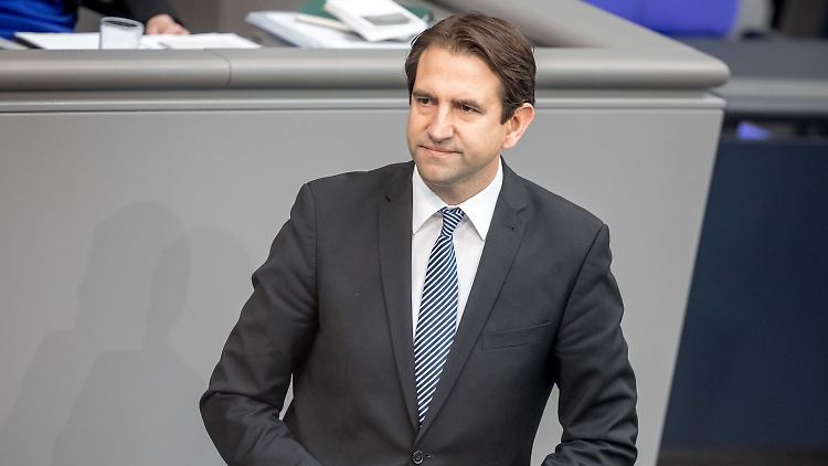 Andreas Jung sitzt seit 2005 als Abgeordneter für die CDU im Bundestag.