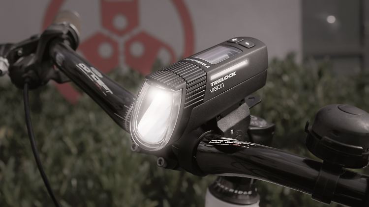 Mehr als nur Fahrradscheinwerfer: Die Akkuleuchte Trelock LS 760 I-GO Vision ist ein Multitalent.