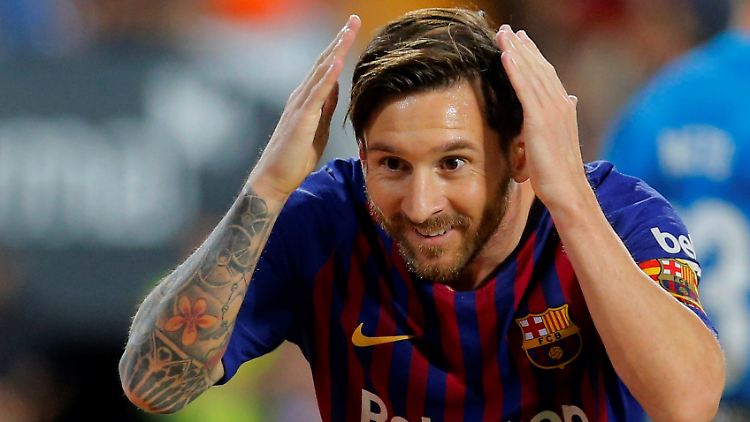 Er bekommt sehr viel Geld: Fußballspieler Lionel Messi.